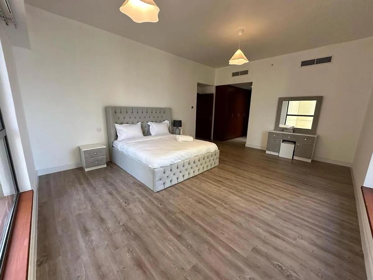 Partial Sea And Marina View 3Br Apartment, Dubai United Arab Emirates