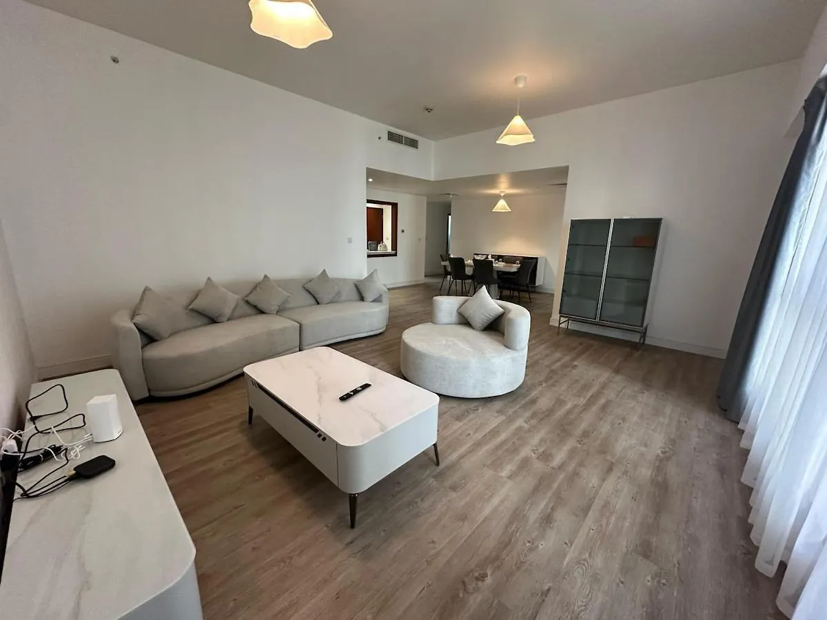 Partial Sea And Marina View 3Br Apartment, Dubai