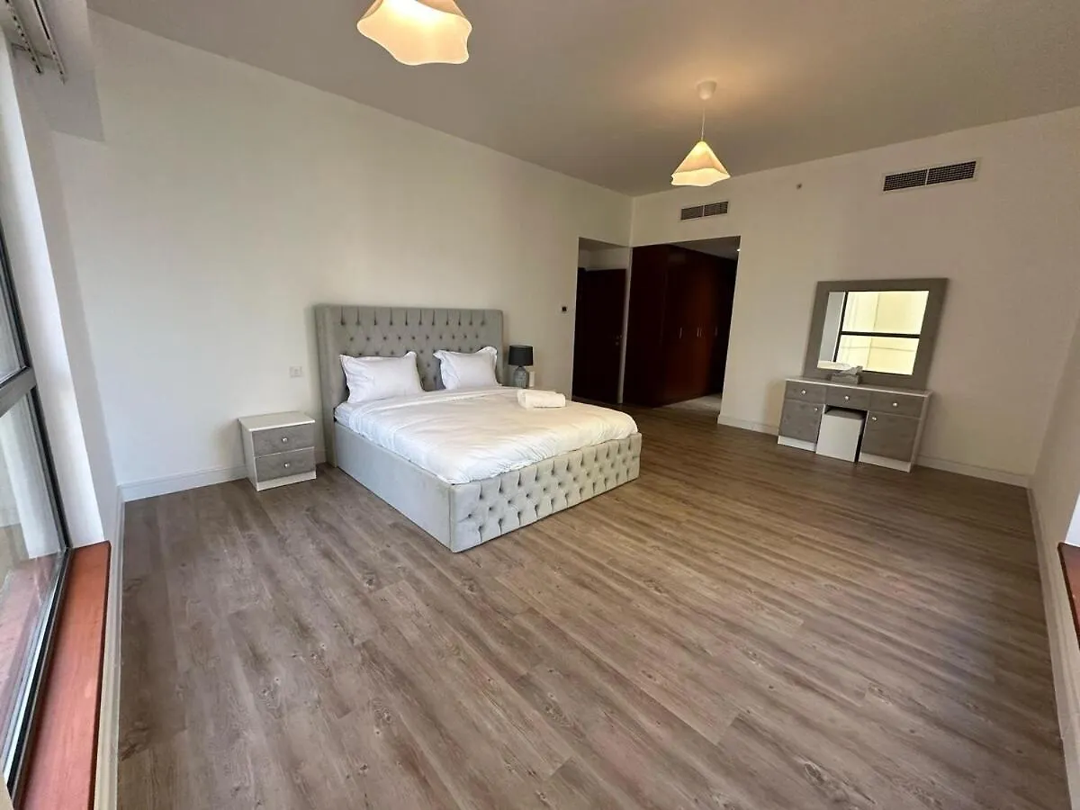 Apartment Partial Sea And Marina View 3Br Apartment, Dubai United Arab Emirates